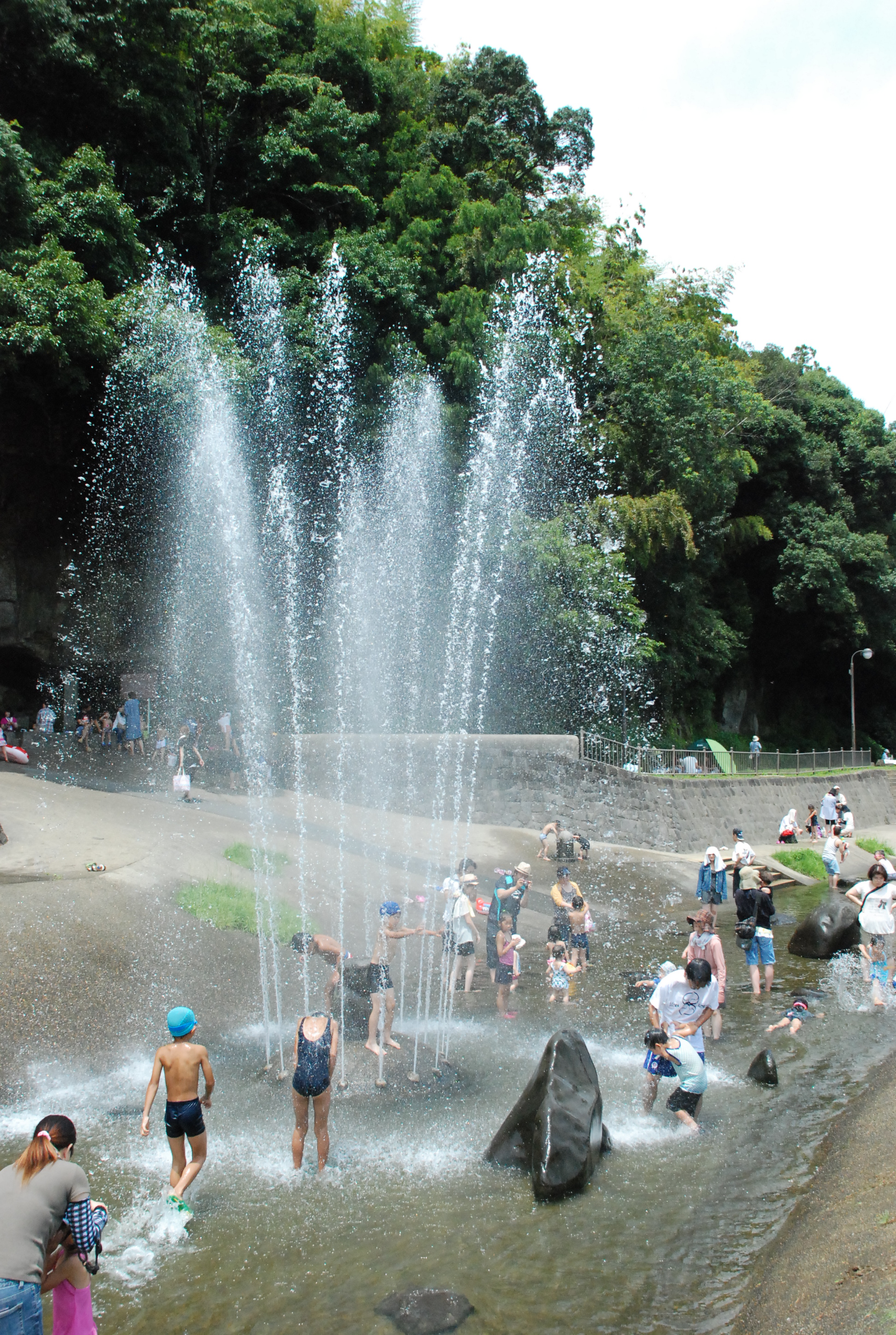 鍋田水遊び公園 山鹿市菊池川 シアワセヒルズの宝物